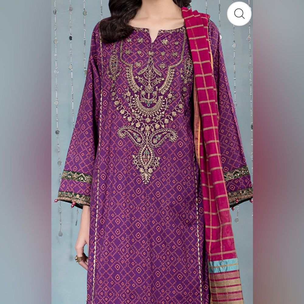 3 pc lawn suit Maria b